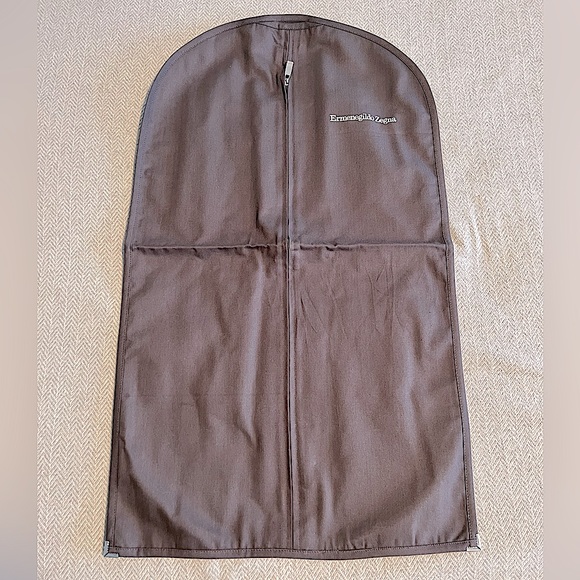 Ermenegildo Zenga - Travel cover - Picture 1 of 3